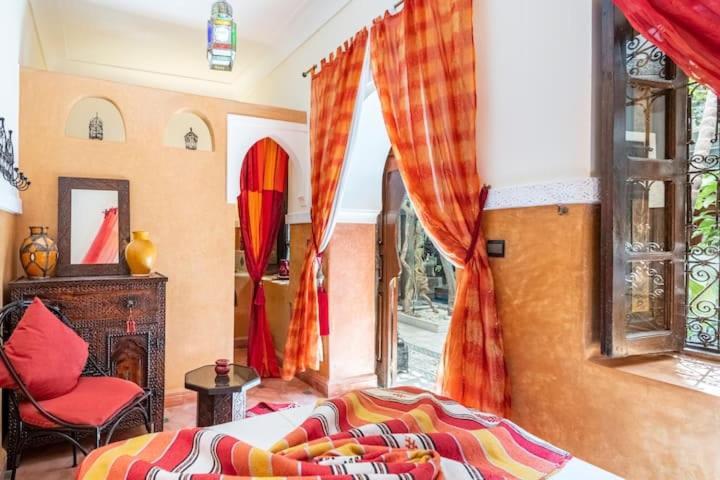 Riad Des Mile Nuits Villa มาร์ราเกช ภายนอก รูปภาพ